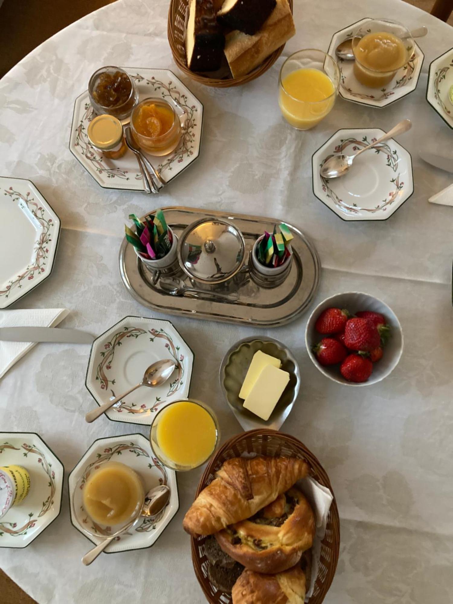 Le Grand Paris Hotel Digne-les-Bains Luaran gambar