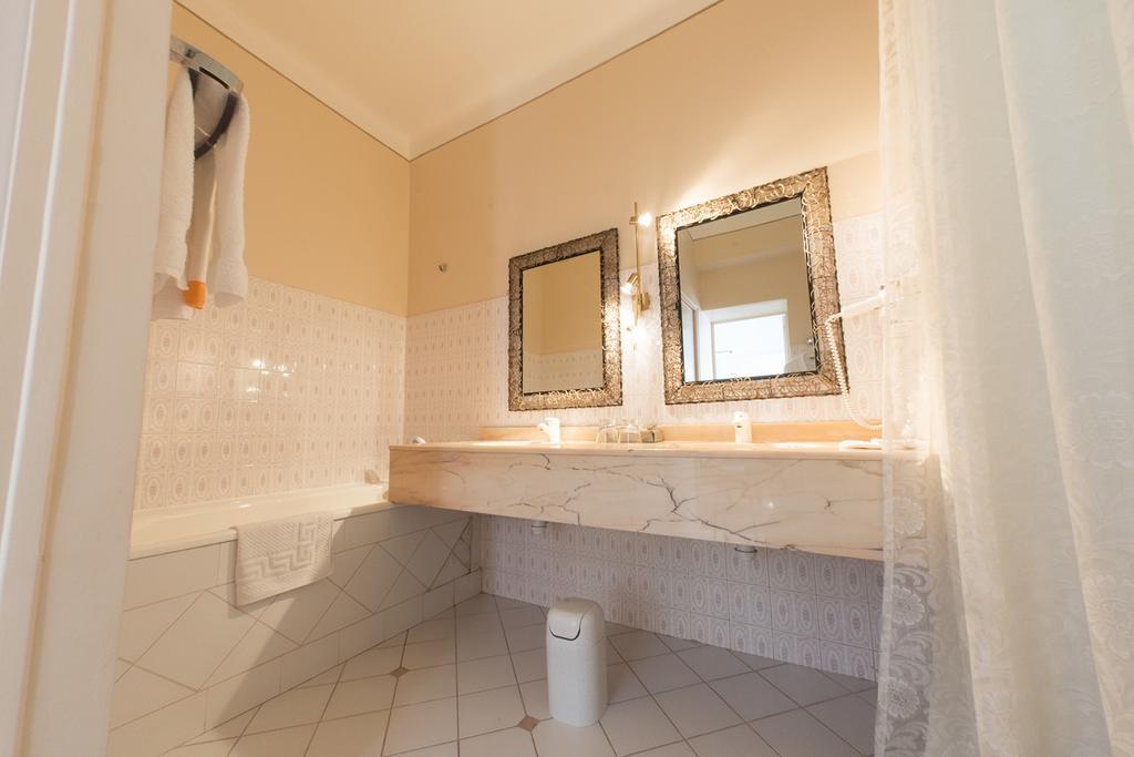 Le Grand Paris Hotel Digne-les-Bains Luaran gambar